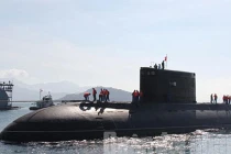 Tàu ngầm Hà Nội thử nghiệm thành công ở Biển Đông