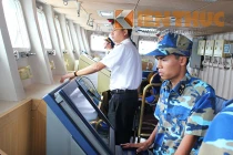 Cận cảnh hoạt động huấn luyện trên tàu hộ vệ “Vua Đinh”