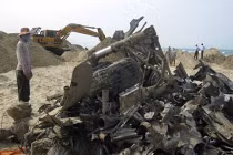 Xác máy bay “lạ” ở Lăng Cô của Pháp hay Mỹ?