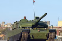 Bực phương Tây, Thổ Nhĩ Kỳ quay sang châu Á hợp tác