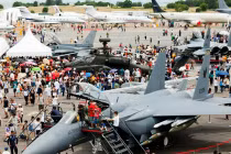 Một vòng tham quan triển lãm hàng không Singapore