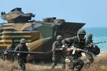 Lính Trung Quốc làm gì ở Hổ Mang Vàng 2014?