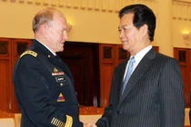 Tướng Mỹ thăm Việt Nam: mở đường quan hệ quốc phòng