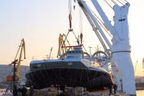 Ukarine giao siêu tàu đổ bộ Zubr thứ 2 cho Trung Quốc