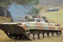 Xem thiết giáp BMP-2 Việt Nam có trang bị tác chiến