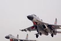 Trung Quốc thành lập thêm trung đoàn tiêm kích J-11B/BS