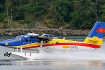 Cận cảnh thủy phi cơ DHC-6 tìm máy bay Malaysia
