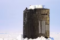 “Lạ” tàu ngầm hạt nhân Mỹ nổi ở Bắc Cực