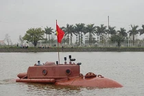 Toàn cảnh thử nghiệm tàu ngầm Trường Sa trên hồ nước