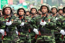 Quân đội Việt Nam diễu binh kỷ niệm chiến thắng ĐBP
