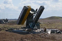 “Rồng lửa” mini Nga bắn "ồ ạt, xé trời" gần Ukraine