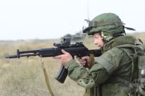 Tìm hiểu khẩu súng AK-100 thất bại ở Việt Nam