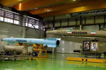 Theo chân tướng Iran vào nhà máy chế tạo tên lửa