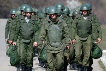 Lính Nga bắt đầu tiếp quản căn cứ QS Ukraine ở Crimea