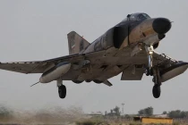 Chiến đấu cơ Iran phô diễn sức mạnh trên không