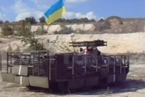 Ukraine lắp súng chống tăng SPG-9 lên thiết giáp BTR-80