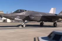 Tiêm kích hạm F-35C sắp thử nghiệm trên tàu sân bay