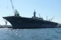 Ảnh mới, nóng tàu chiến lớn nhất của Nhật Bản