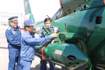 Ảnh QS ấn tượng tuần: lộ trực thăng “chiến đấu” của Lào