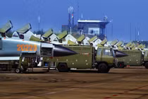 Trung Quốc điều chim sắt nào tập trận cùng Su-25 Nga? 