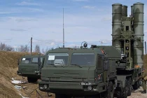 Đột nhập lữ đoàn phòng không S-400 bảo vệ Moscow 
