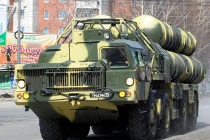 Lộ ý đồ Nga “biếu không” hàng loạt tên lửa S-300