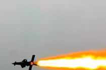 Xem “nỏ liên châu” S-125-2TM Việt Nam xé toạc bầu trời