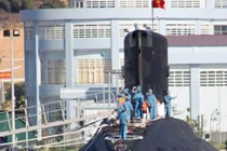 Tàu ngầm Hà Nội rời Cam Ranh tiến ra Biển Đông