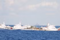 Vạch trần chiến lược “gọng kìm” TQ bảo vệ giàn khoan, đối phó tàu VN