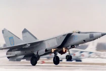 Sự thật thú vị về tiêm kích nhanh nhất thế giới MiG-25