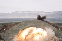 Cuộc đua bom xuyên boongke: Nga quá yếu trước Mỹ