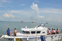 Cảnh sát biển Việt Nam nhận tàu tuần tra mới