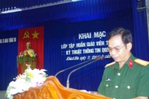 Sĩ quan Quân đội Lào tập huấn tại Việt Nam