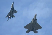 Ảnh QS ấn tượng tuần: MiG-29 sát cánh cùng F-22