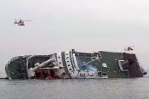  Hiện trường tàu chở 472 hành khách Hàn Quốc chìm trên biển