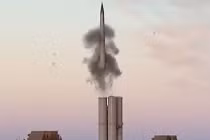 Xem tên lửa S-300 Nga “xé trời” diệt mục tiêu