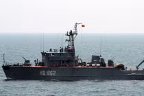  Chiến hạm Mỹ - Việt Nam diễn tập cứu nạn trên Biển Đông