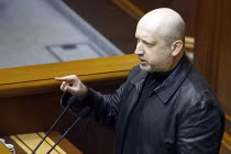 Để giữ lại Crimea, Ukraine nên trở thành liên bang?