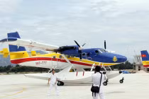 Ảnh QS ấn tượng tuần: máy bay mới của Lữ đoàn KQHQ 954