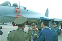 Tướng Triều Tiên để mắt tới tiêm kích J-11B Trung Quốc