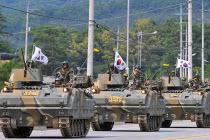 Chi tiết kế hoạch cắt giảm 11 vạn lính của Hàn Quốc