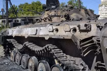Xót xa số phận thiết giáp BMP-2 ở miền đông Ukraine