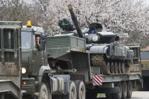 Quân đội Nga đưa xe tăng Ukraine tới Sevastopol làm gì?