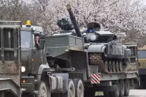 Quân đội Nga đưa xe tăng Ukraine tới Sevastopol làm gì?