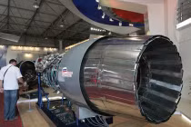 Nga tiếp tay cho Trung Quốc nâng sức mạnh J-15