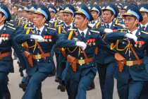 Hoành tráng diễu binh, diễu hành trên đường phố Điện Biên