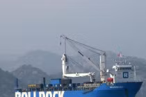 Tàu ngầm Hà Nội sắp “nhúng nước” Biển Đông