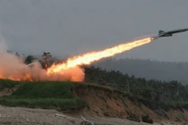 Xem Hải quân Nga bắn mưa đạn ở Bắc Cực