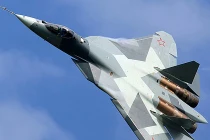 Với tính cơ động cao, Su T-50 sẽ “nốc ao” F-22?