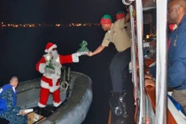 Độc đáo ông già Noel của Quân đội Mỹ